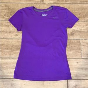 Nike Dri-Fit Regular Fit (XS)